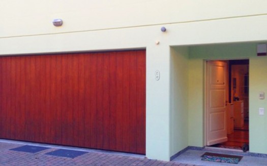 Grande casa fronte lago a Maroggia – Rif.267