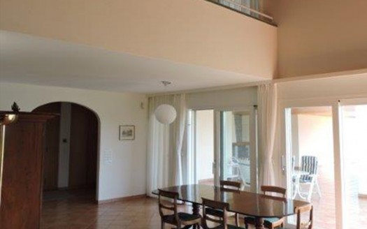 Villa elegante con piscina a Cadro – Rif.264